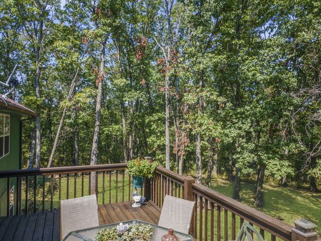 26690 Oakwood Lane, Clinton, MO 64735