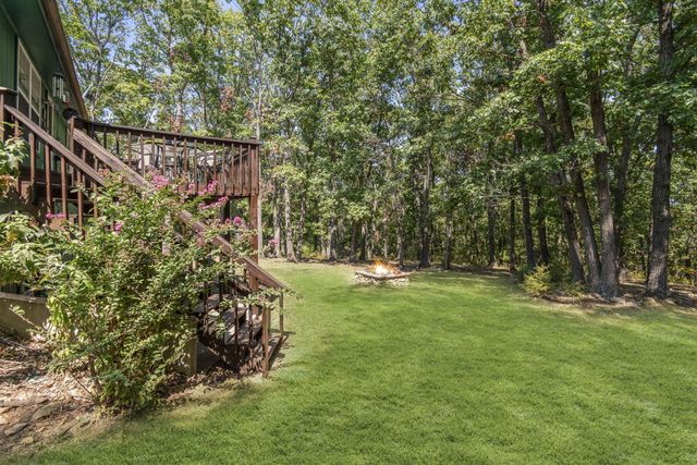 26690 Oakwood Lane, Clinton, MO 64735