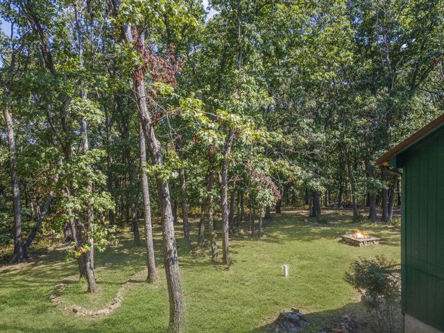 26690 Oakwood Lane, Clinton, MO 64735