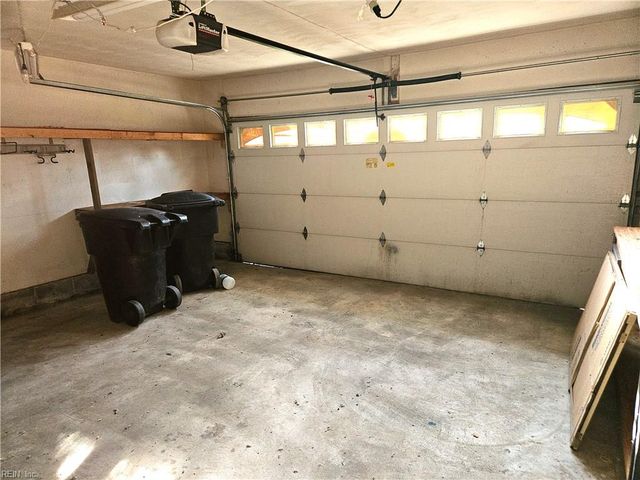 936 Honeycutt Way WAY, Virginia Beach, VA 23464