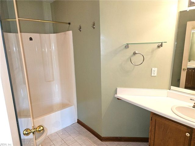 936 Honeycutt Way WAY, Virginia Beach, VA 23464