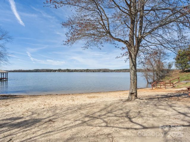 12004 Woodholm Court, Tega Cay, SC 29708