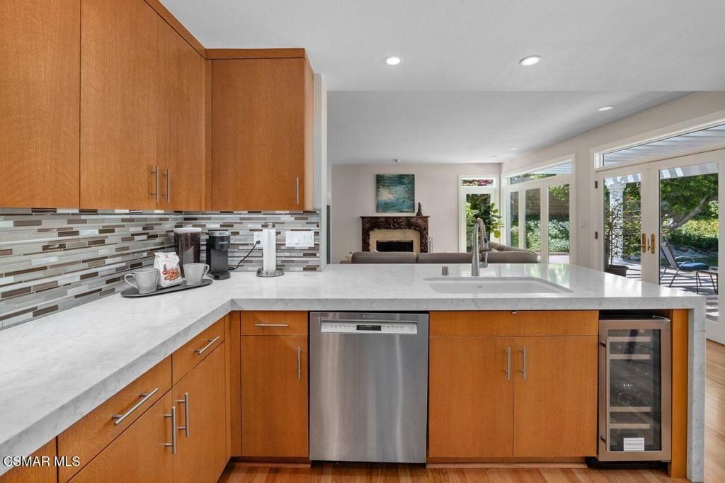 Image 16 of property listing at 7616 Ashton Court, West Hills, CA 91304