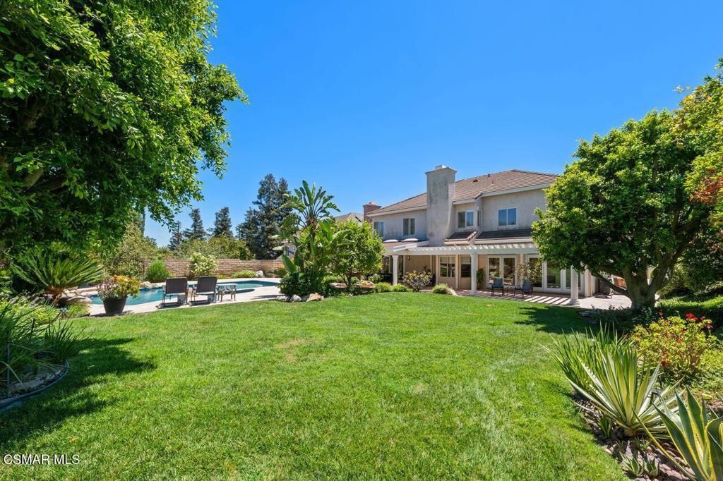Image 2 of property listing at 7616 Ashton Court, West Hills, CA 91304
