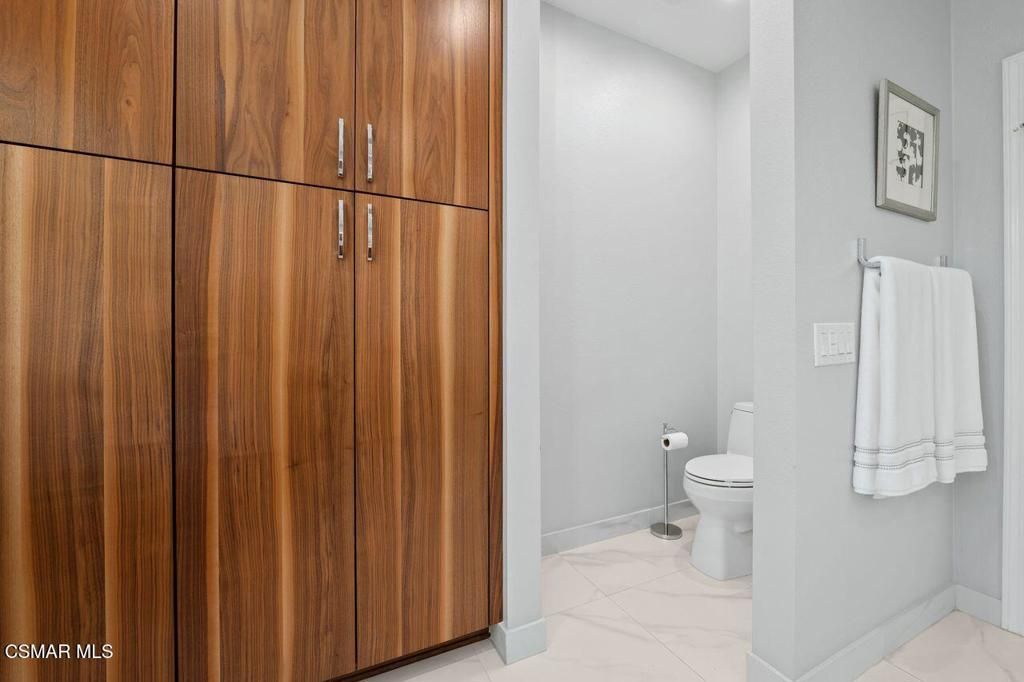 Image 28 of property listing at 7616 Ashton Court, West Hills, CA 91304