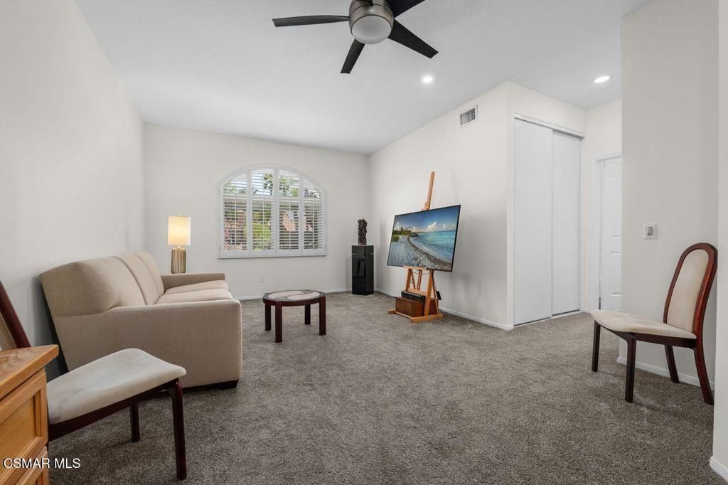 Image 34 of property listing at 7616 Ashton Court, West Hills, CA 91304