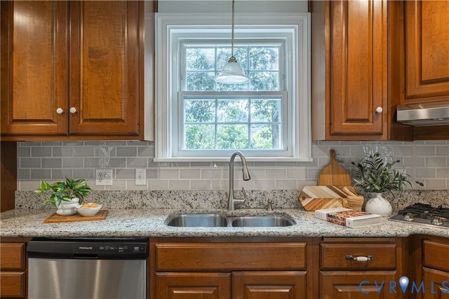 3320 Chatham Rd, Richmond, VA 23227