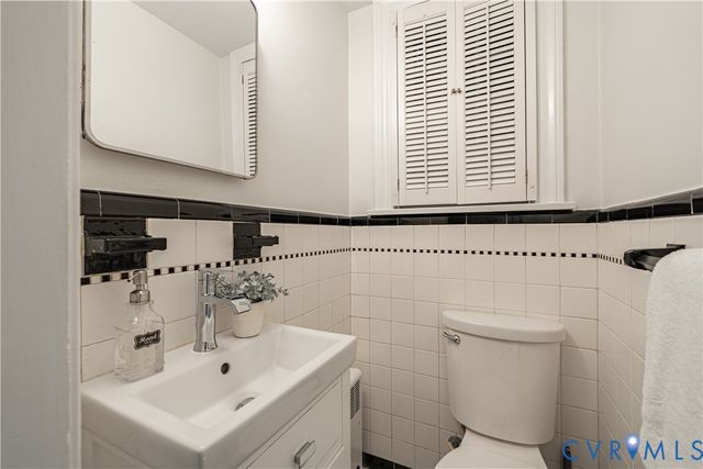 3320 Chatham Rd, Richmond, VA 23227