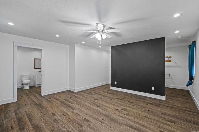 2944 W Country Club Road, Searcy, AR 72143