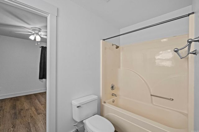 2944 W Country Club Road, Searcy, AR 72143