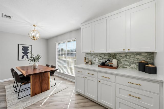 101 Park Trail Place, Joshua, TX 76058