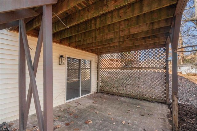 4410 Wood Glen Court, Winston-salem, NC 27107