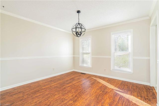 4410 Wood Glen Court, Winston-salem, NC 27107