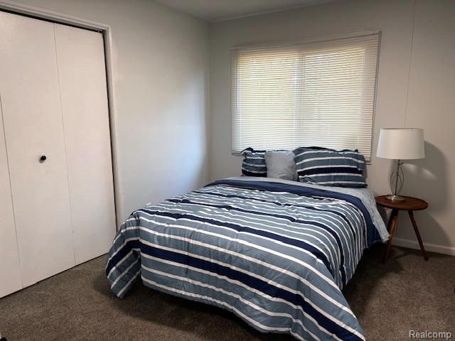 5115 Allingham Drive, White Lake, MI 48383