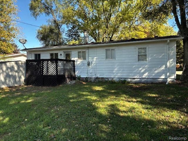 5115 Allingham Drive, White Lake, MI 48383