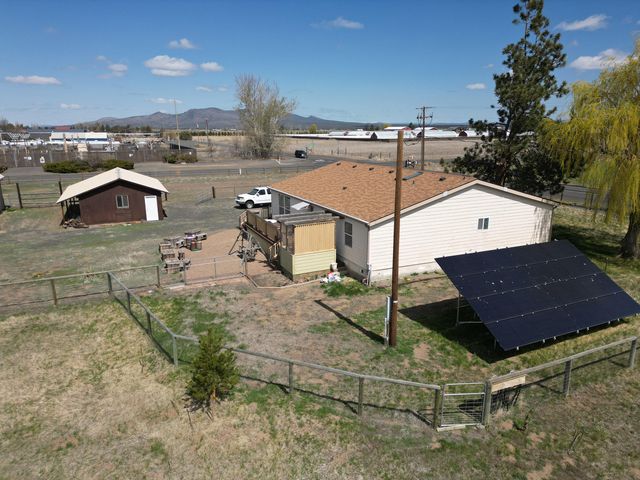 26395 Walker Road, Bend, OR 97701