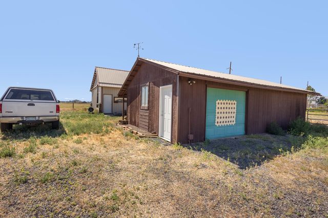 26395 Walker Road, Bend, OR 97701