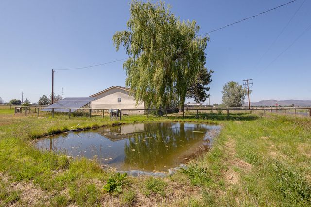 26395 Walker Road, Bend, OR 97701