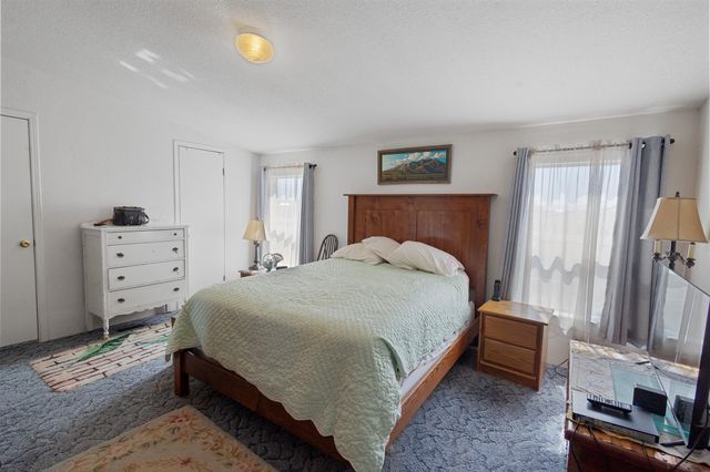 26395 Walker Road, Bend, OR 97701