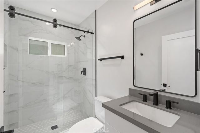 17962 Valley Vista Boulevard, Encino, CA 91316