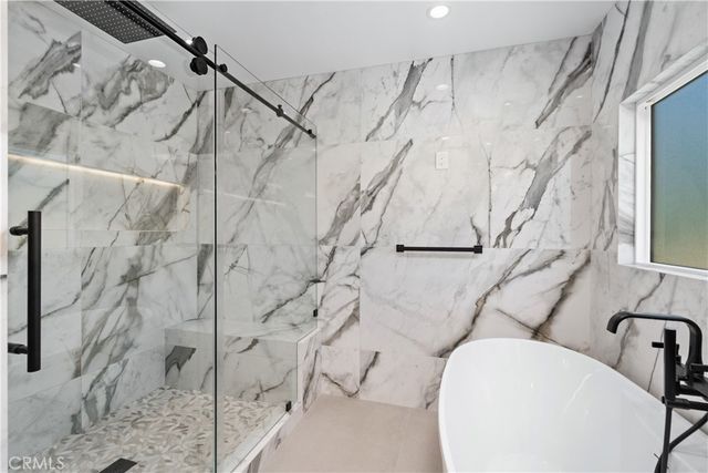 17962 Valley Vista Boulevard, Encino, CA 91316