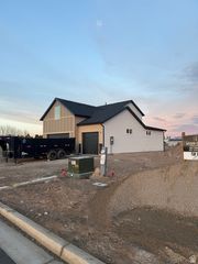 778 N 2450 W, Tremonton, UT 84337