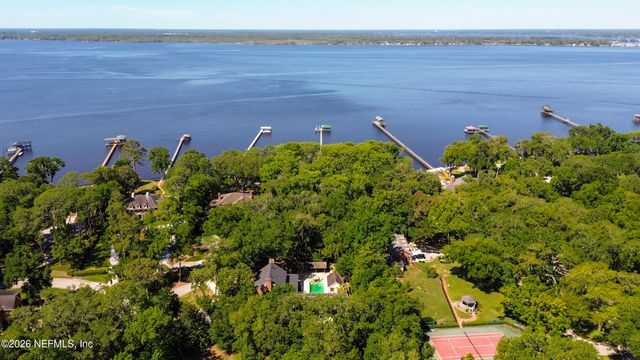 13451 OWL HOLLOW Court, Jacksonville, FL 32223