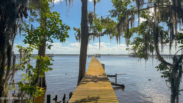 13451 OWL HOLLOW Court, Jacksonville, FL 32223