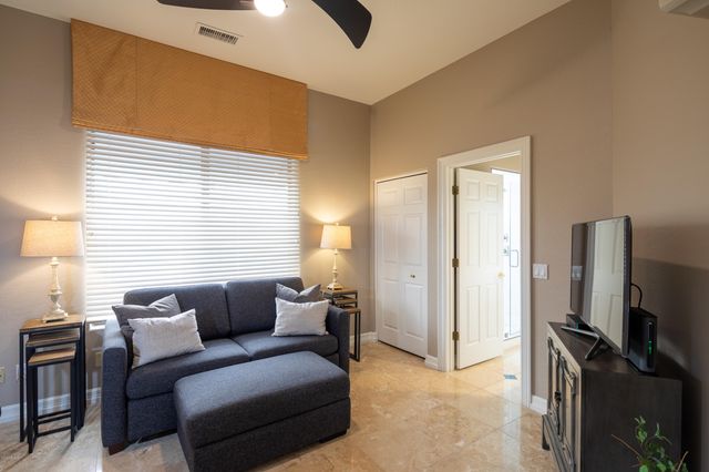 13495 E CHARTER OAK Drive, Scottsdale, AZ 85259