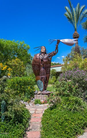 13495 E CHARTER OAK Drive, Scottsdale, AZ 85259