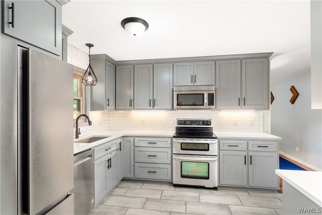 1109 Vestavia, Northport, AL 35473