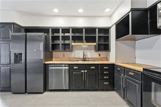 1811 Pendleton Avenue, Kansas City, MO 64124