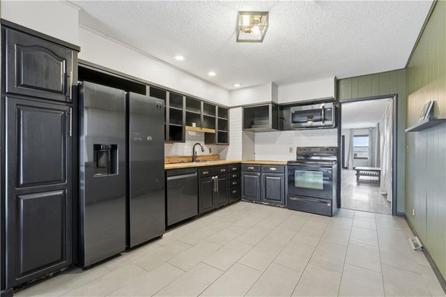 1811 Pendleton Avenue, Kansas City, MO 64124