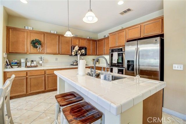 25960 Corte Antigua, Moreno Valley, CA 92551