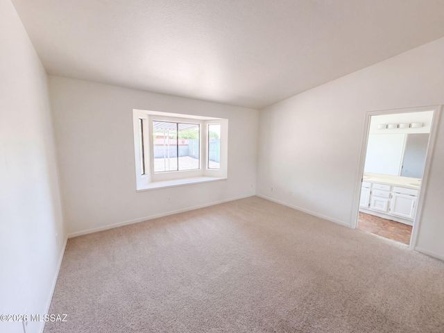 5840 N Belbrook Drive, Tucson, AZ 85741