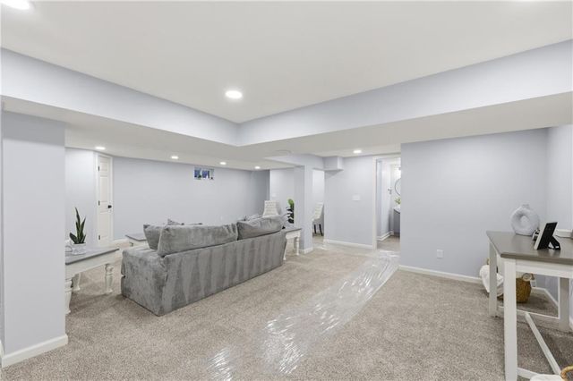 6518 Sterling Avenue, Raytown, MO 64133