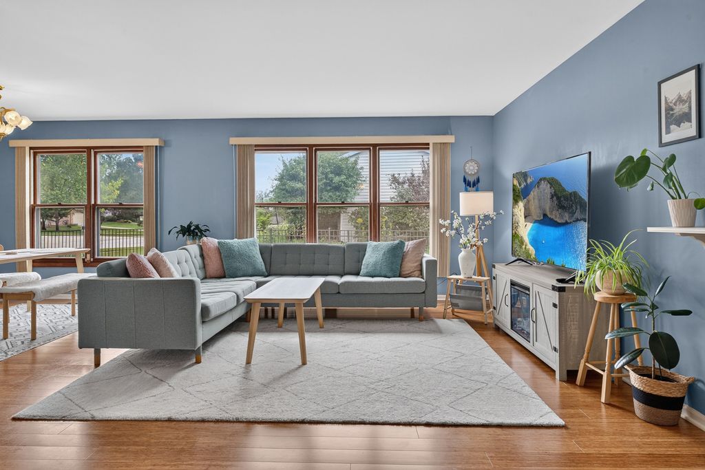 650 Wainsford Drive, Hoffman Estates, IL 60169 — photo 5