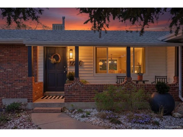 7790 S Harlan Way, Littleton, CO 80128