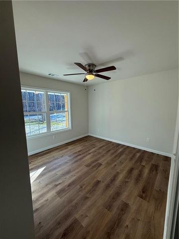 100 Sanders Boulevard, Dahlonega, GA 30533