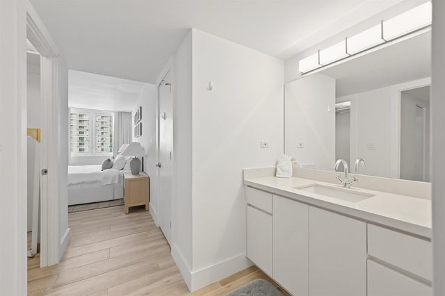 2301 Collins Avenue 1205, Miami Beach, FL 33139