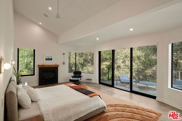 28222 Via Acero Street, Malibu, CA 90265