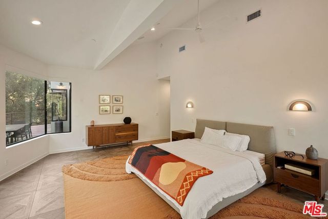28222 Via Acero Street, Malibu, CA 90265