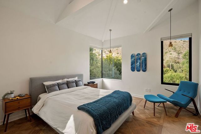28222 Via Acero Street, Malibu, CA 90265