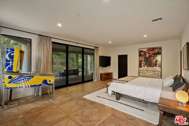 28222 Via Acero Street, Malibu, CA 90265