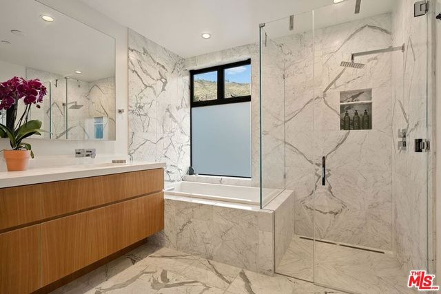 28222 Via Acero Street, Malibu, CA 90265