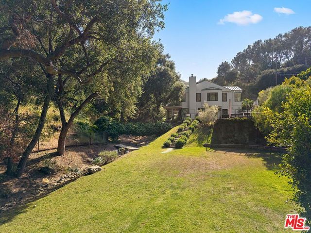 28222 Via Acero Street, Malibu, CA 90265
