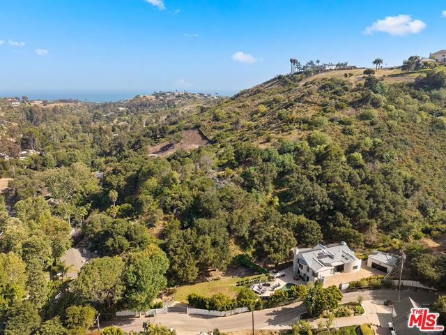 28222 Via Acero Street, Malibu, CA 90265