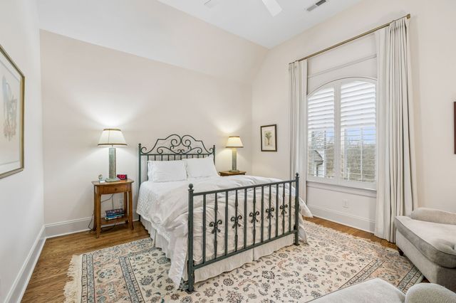 4309B Sneed Rd, Nashville, TN 37215