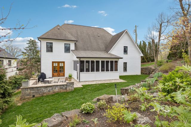 4309B Sneed Rd, Nashville, TN 37215