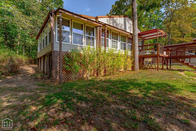21 W Lakeshore Drive, Highland, AR 72542